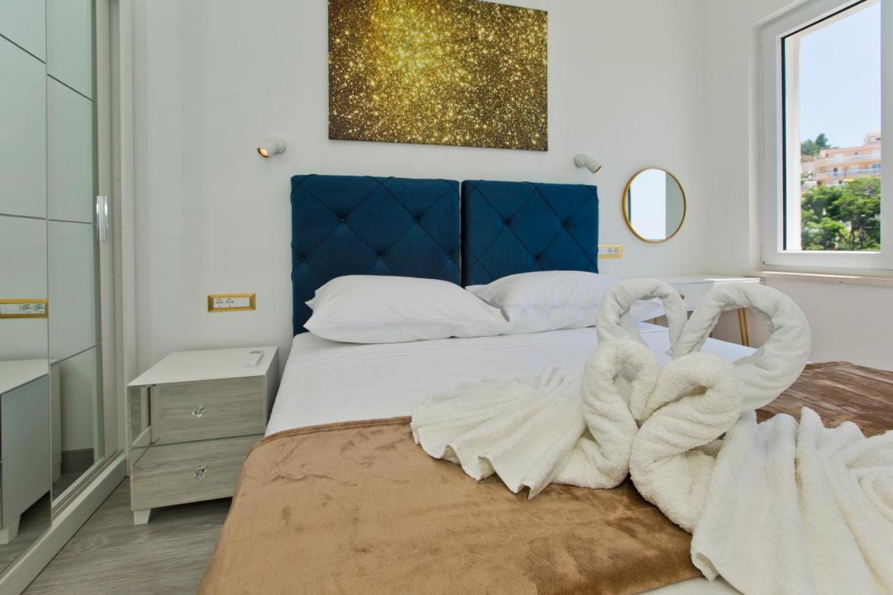 Luxury Apartment Veronika Hvar Town Luaran gambar